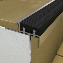 FP Profil S2A 2.5m crna guma - aluminijum.00 - 2152
